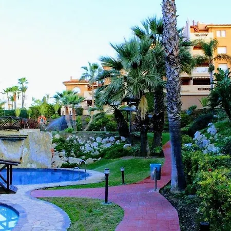 Blue Kingfisher Appartement